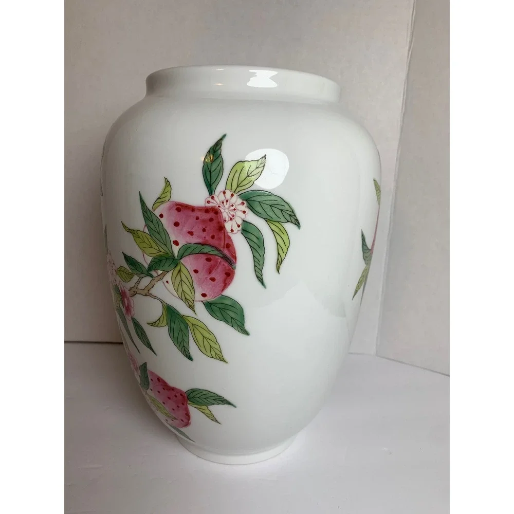 Vintage Quintessential Exclusive Porcelain Peach Blossom Floral Botanical‎ Vase